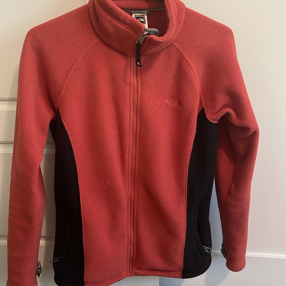 The North Face Jackets & Blazers - Women’s NorthFace light weight fleece jacket M